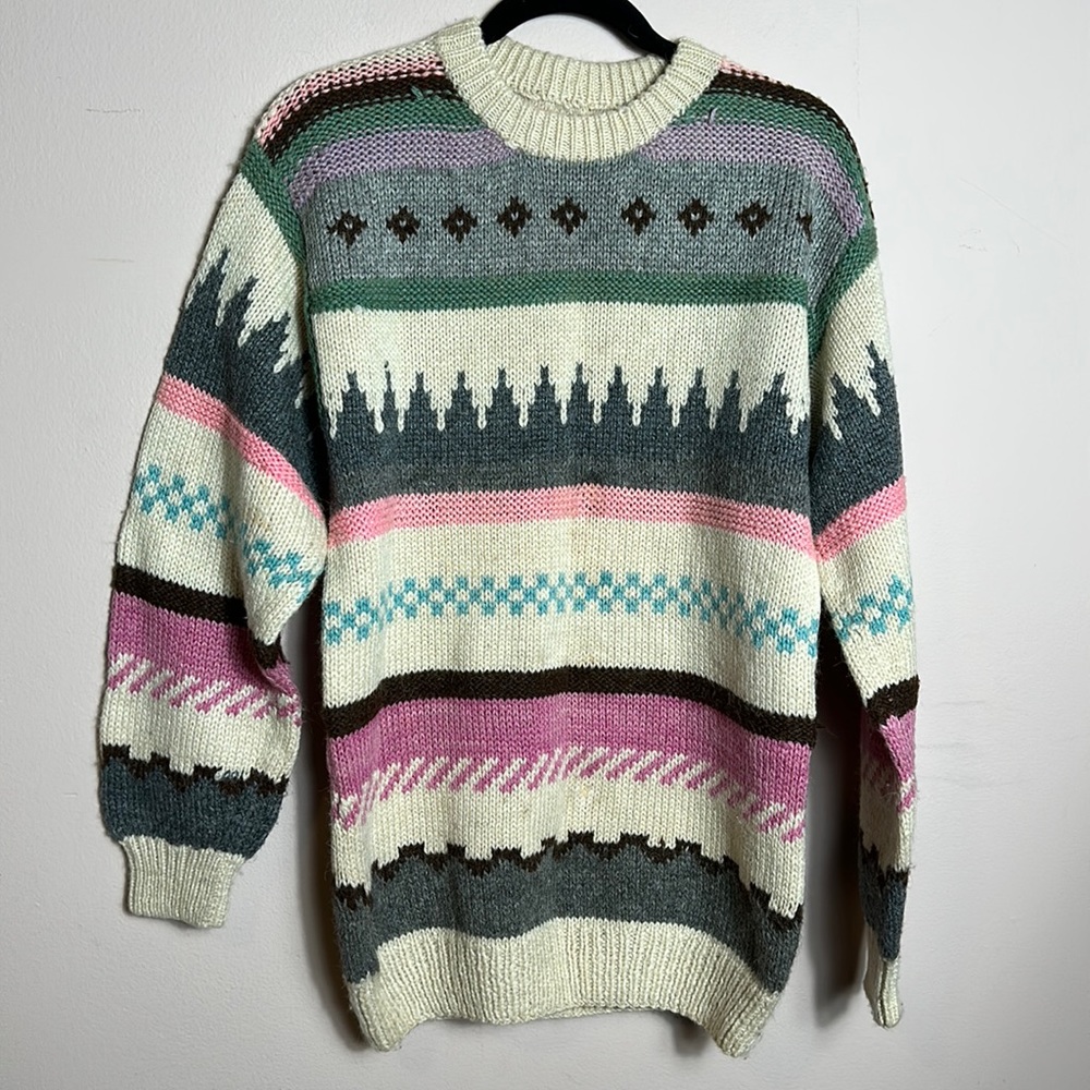 Vintage Cream Chunky colorful Hip Length Wool Sweater